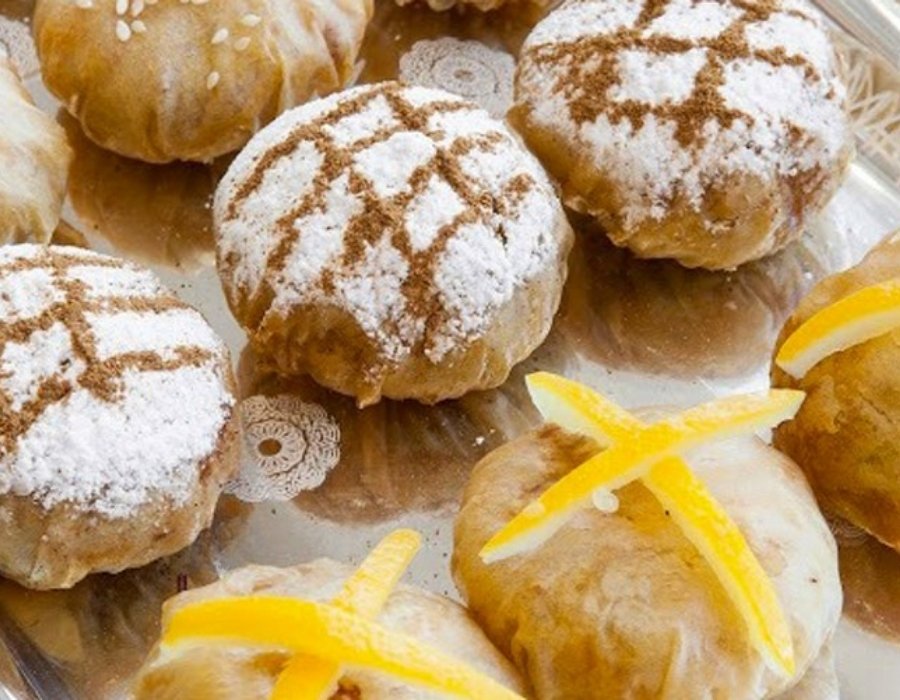 The Ultimate Guide to Delicious Moroccan Cuisine: 11 Traditional Dishes & 10 Street Foods 19 MorocConnect Moroccan Cuisine - Individual Pastilla Portions